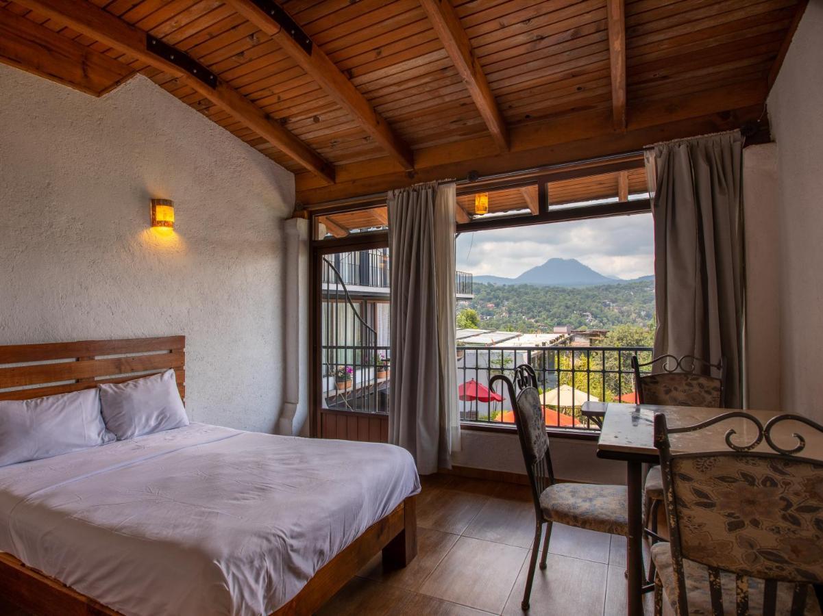 Hotel Santa Rosa Valle de Bravo Exterior photo